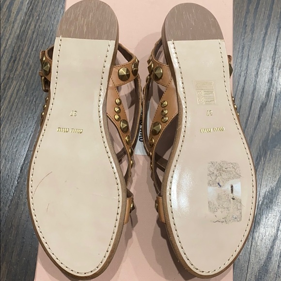 Miu Miu Vitello Sandal - Picture 3 of 7